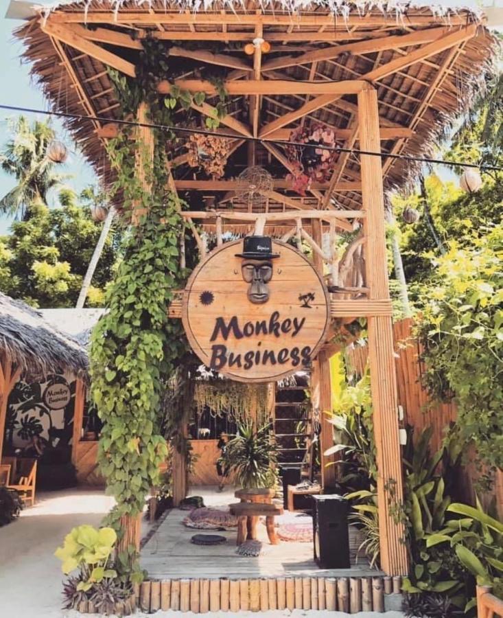 Monkey Business Bungalows Siquijor Exterior foto